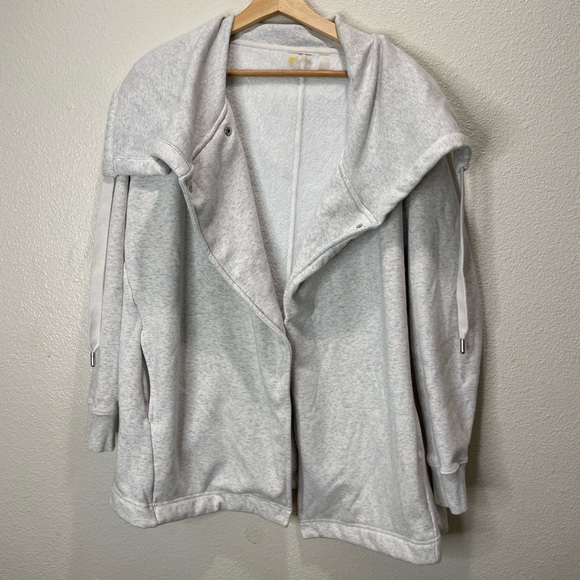 Zella Women's Shooting Star Drape Collar Open Front Gray Sweater Size Large - Picture 3 of 5